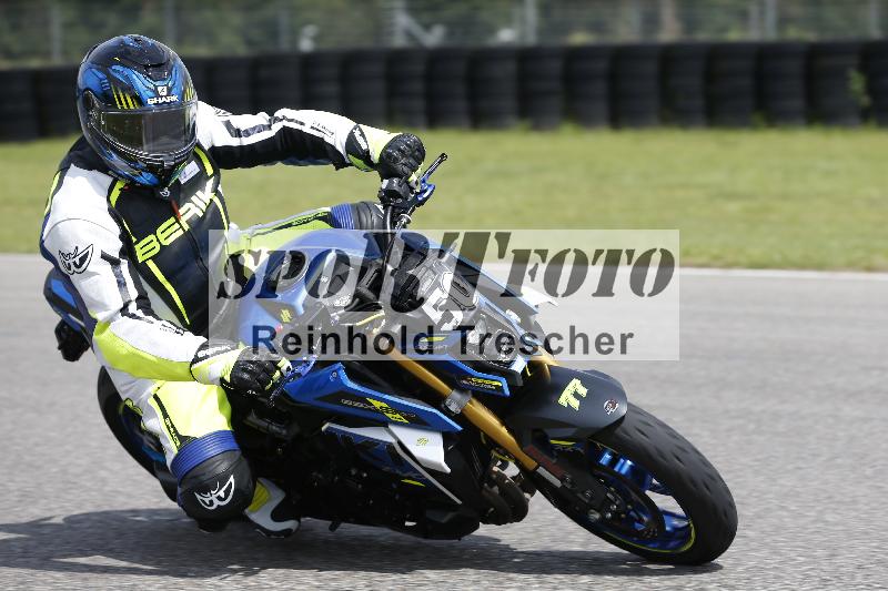 /Archiv-2024/29 12.06.2024 MOTO.CH Track Day ADR/Gruppe rot/50